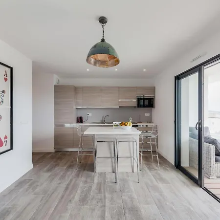 Lägenhet Chateau-10 By Interhome *