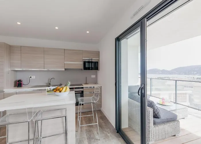 Appartement Chateau-10 By Interhome